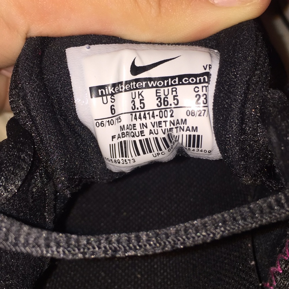 Shoes - Picture 2 of 2